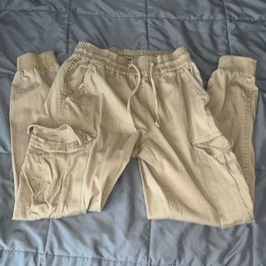 Loose fitting cargo pants from street wear society